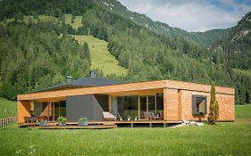 Stoaberg Lodge